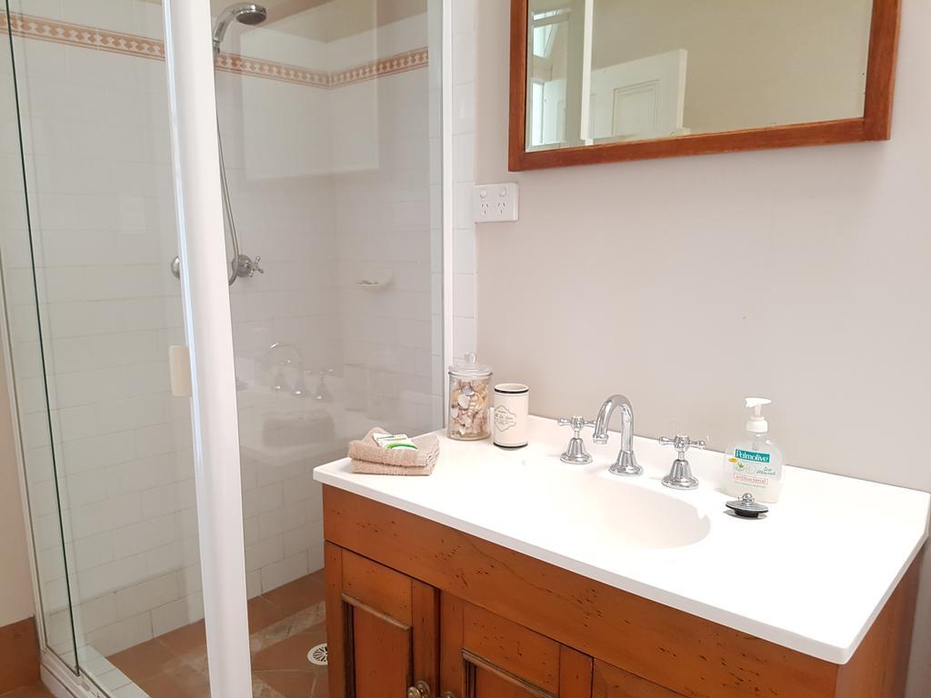Newcastle Short Stay Accommodation - Vista Apartment エクステリア 写真