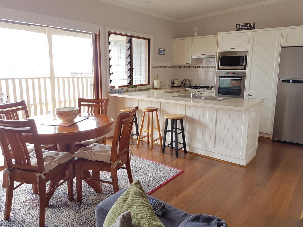 Newcastle Short Stay Accommodation - Vista Apartment エクステリア 写真